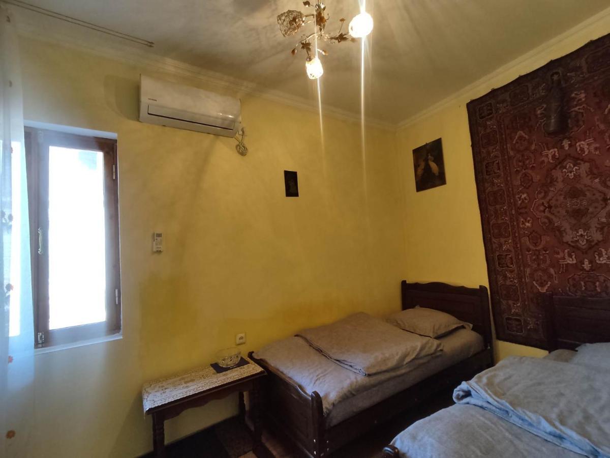 Edlen Daire Tiflis Dış mekan fotoğraf
